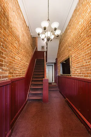 $899,999 | 304 Hudson Street, Unit 3, Hoboken, NJ 07030