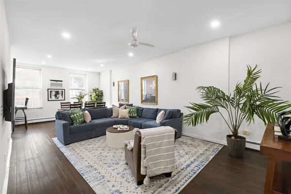$899,999 | 304 Hudson Street, Unit 3, Hoboken, NJ 07030