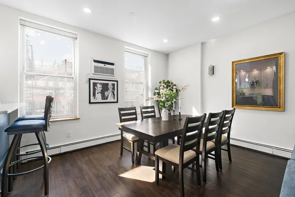$899,999 | 304 Hudson Street, Unit 3, Hoboken, NJ 07030