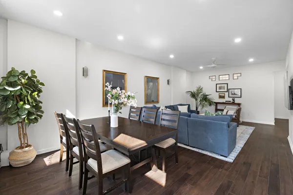 $899,999 | 304 Hudson Street, Unit 3, Hoboken, NJ 07030