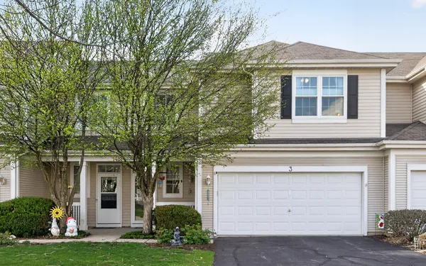 $244,900 | 1481 Cambria Drive, Unit 3, DeKalb, IL 60115