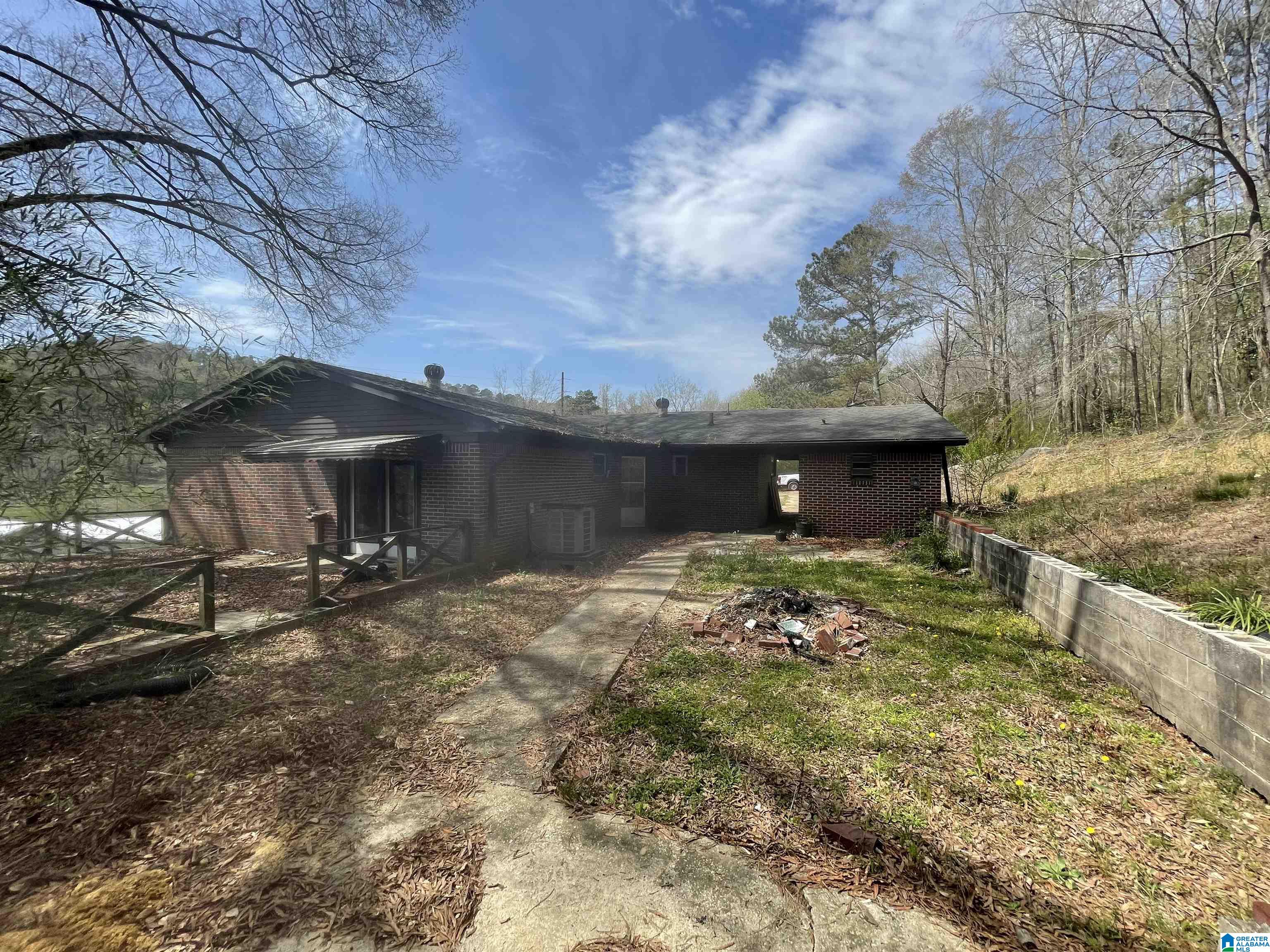 98 Cleburne Street Attalla, AL 35954 - Photo 17 of 22