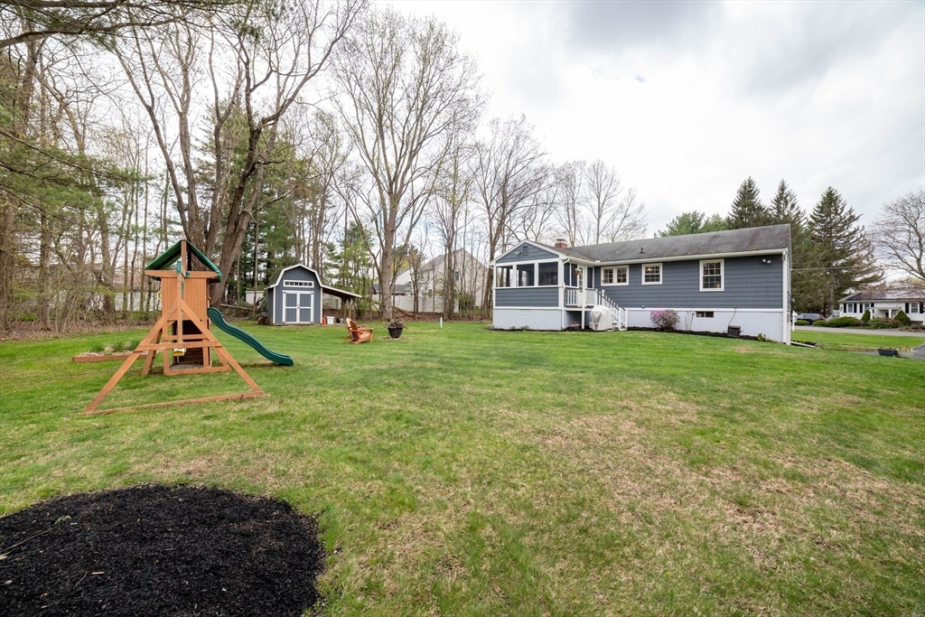 8 Old Farm Road Sturbridge, MA 01566 - Photo 28 of 30