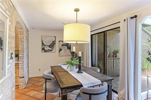 $3,500 | 11 Sandy Cove Road, Unit 8F, Sarasota, FL 34242