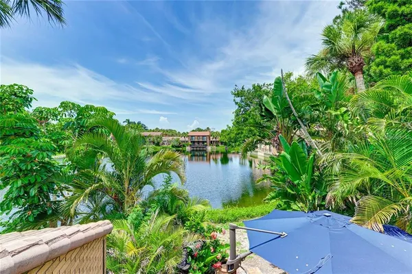 $3,500 | 11 Sandy Cove Road, Unit 8F, Sarasota, FL 34242