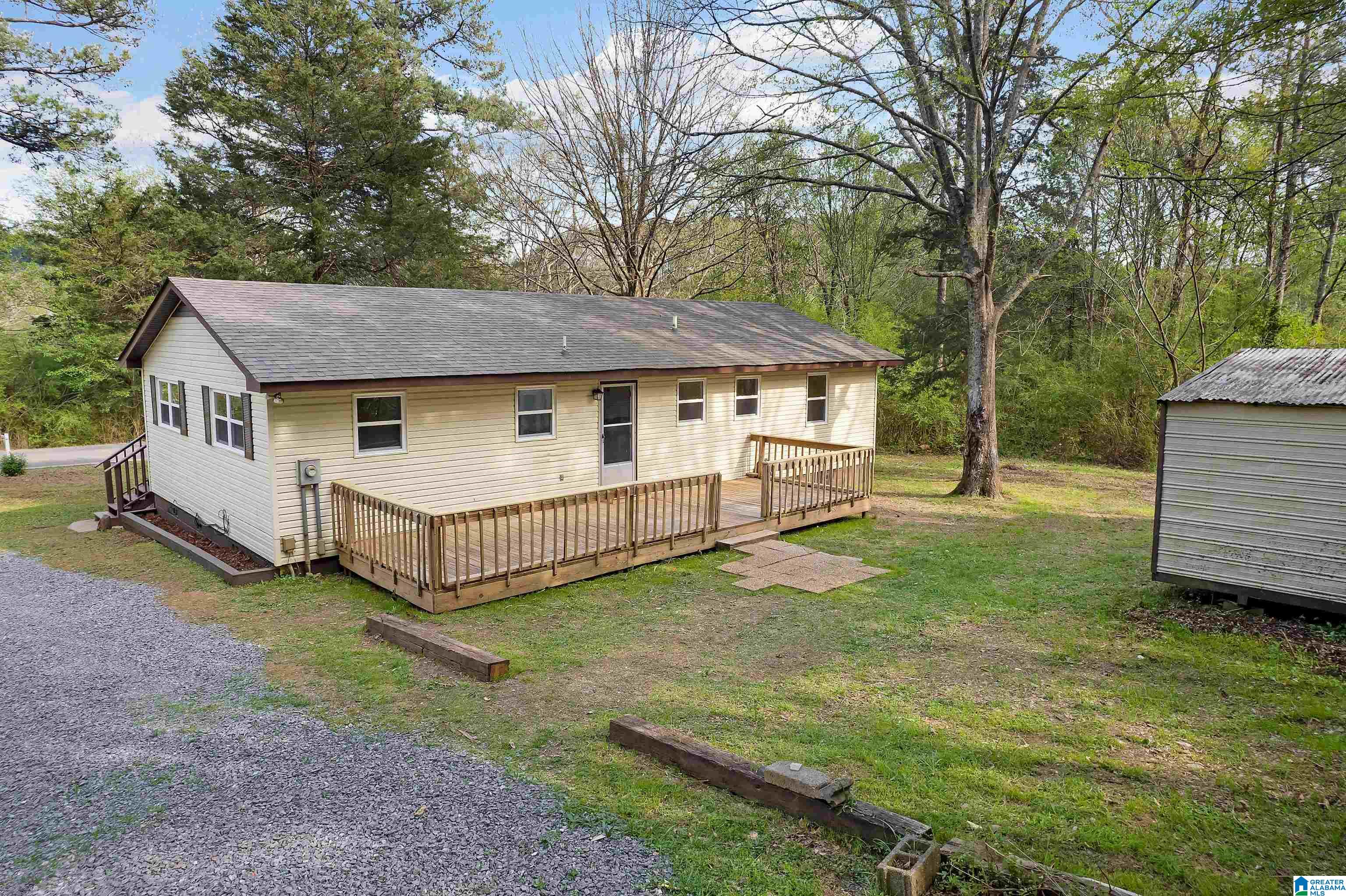 8640 Central Road Warrior, AL 35180 - Photo 23 of 28