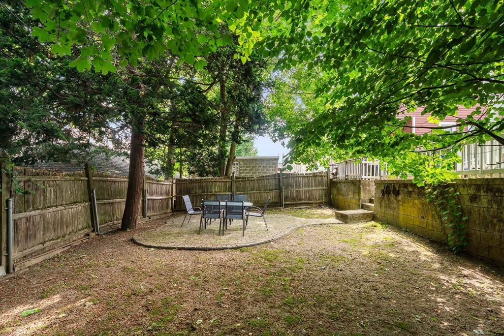 31 Mason Street, Unit 31 Somerville, MA 02144 - Photo 22 of 24