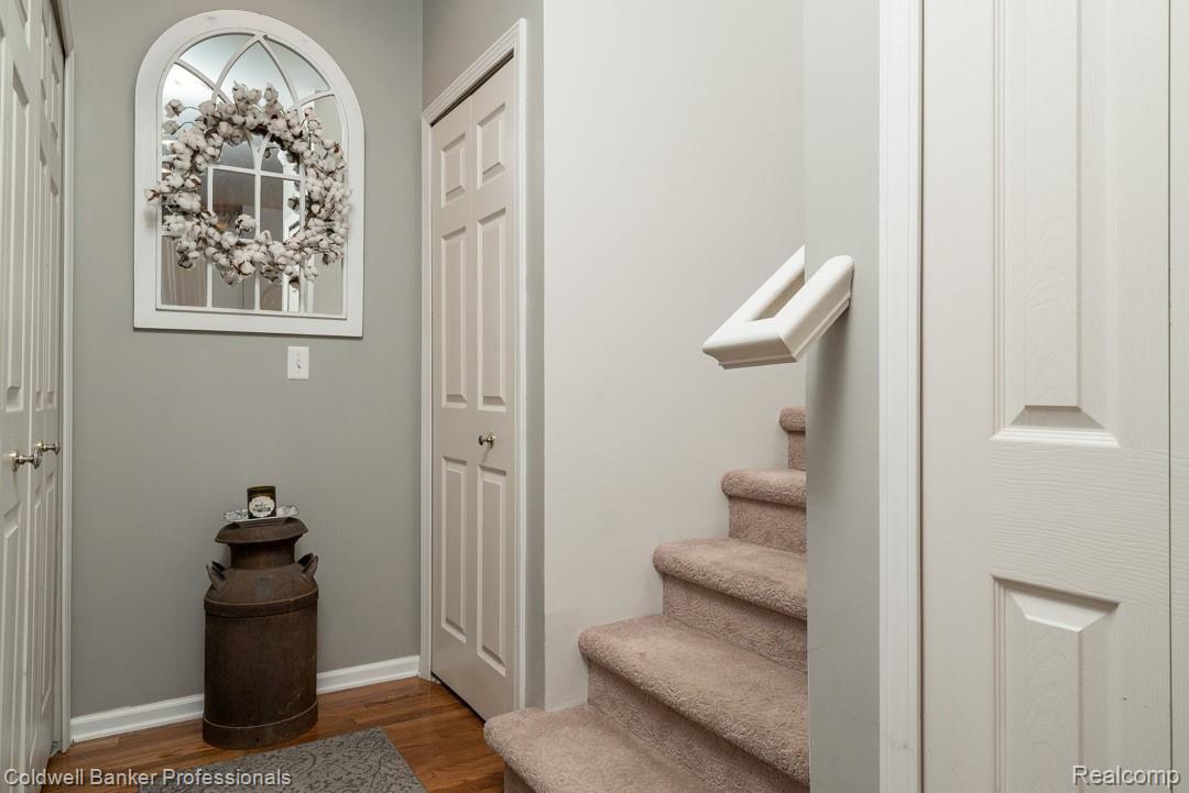 759 East Bluff Court Rochester, MI 48306 - Photo 20 of 44 First floor laundry on the left