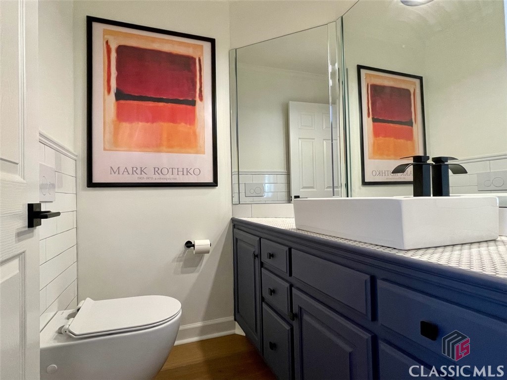 4679 Bob Godfrey Road Athens, GA 30605 - Photo 60 of 73 Ensuite Bath for Suite 1