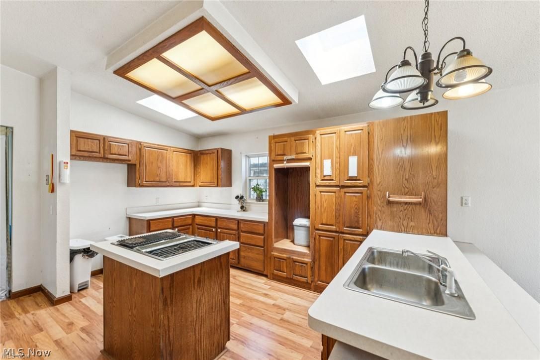 14525 Sperry Road Newbury, OH 44065 - Photo 13 of 36 Kitchen