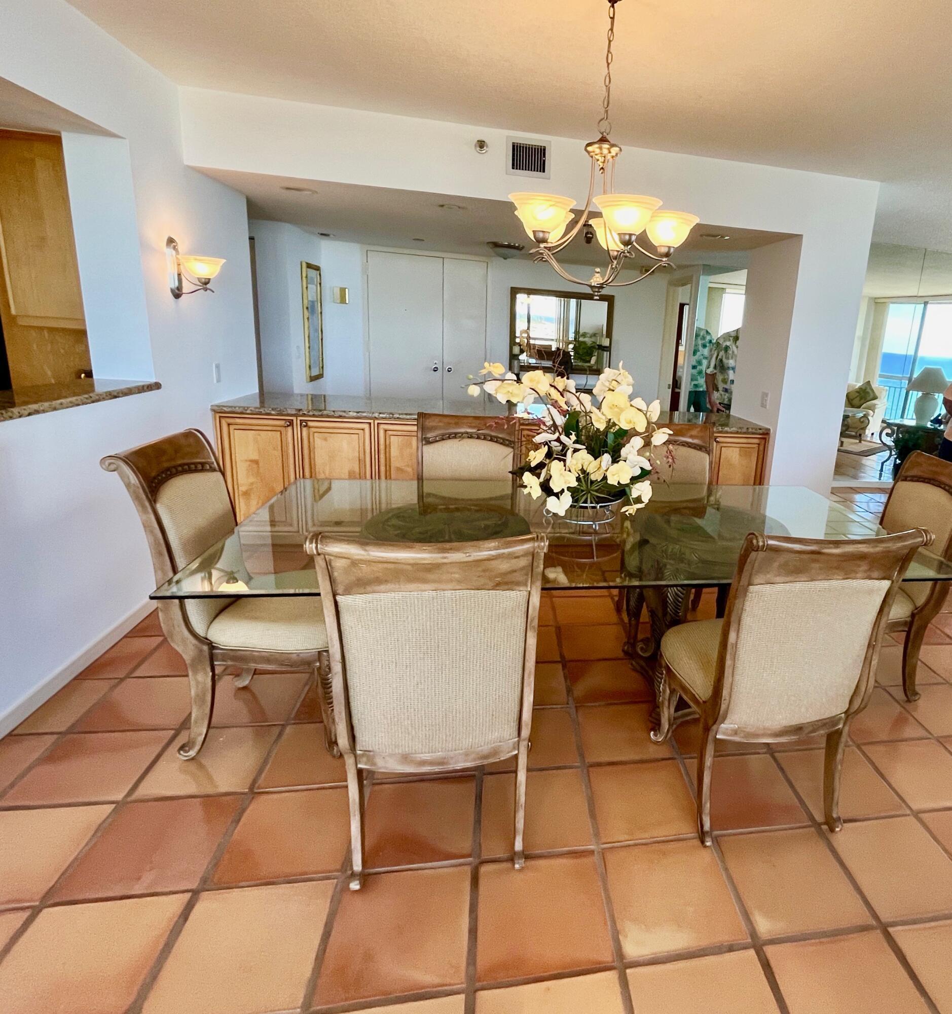4000 North Ocean Drive, Unit 902 Singer Island, FL 33404 - Photo 18 of 52 FORMAL DINING AREA