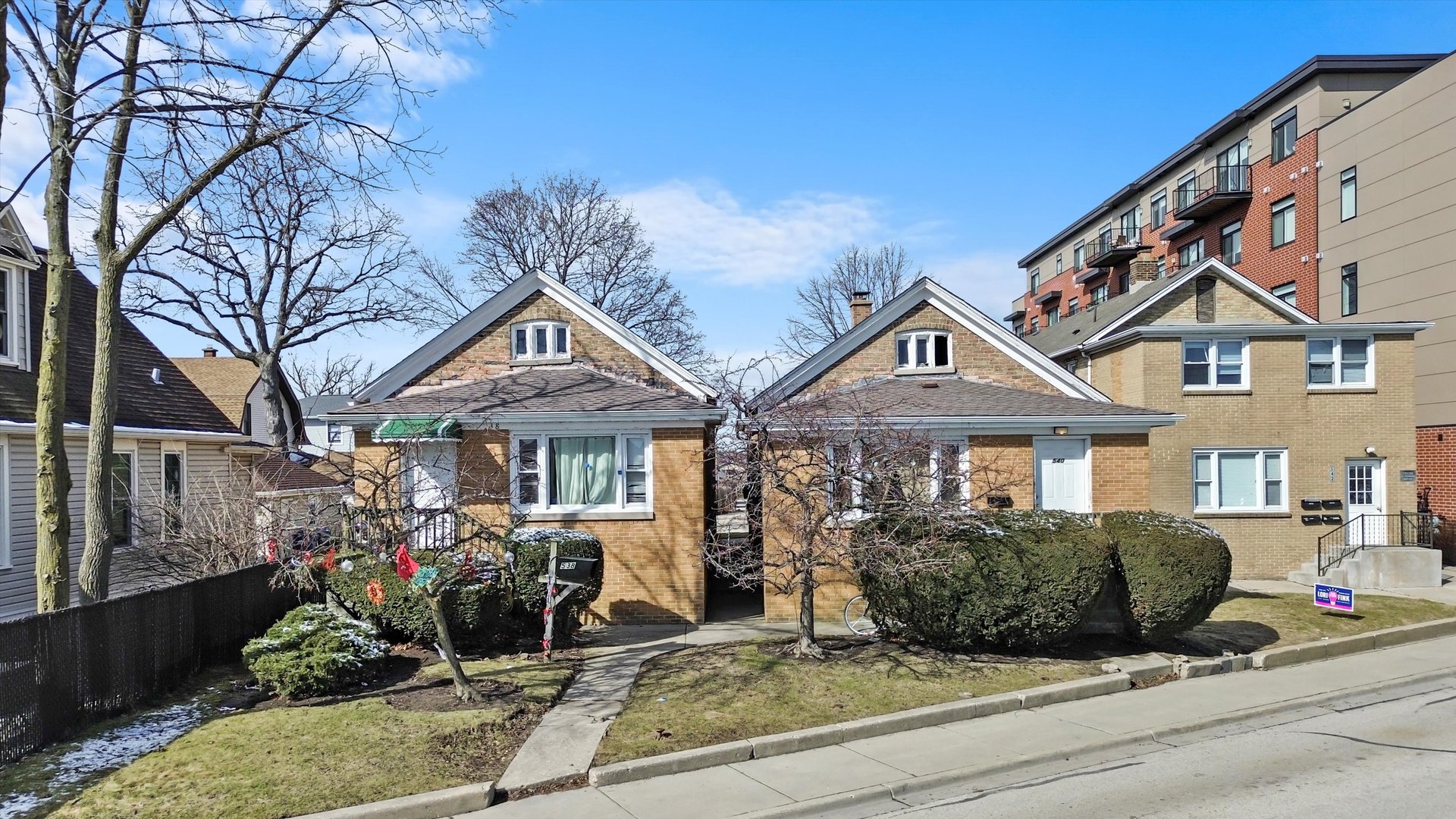 538 Green Bay Road Highwood, IL 60040 - Photo 1 of 46