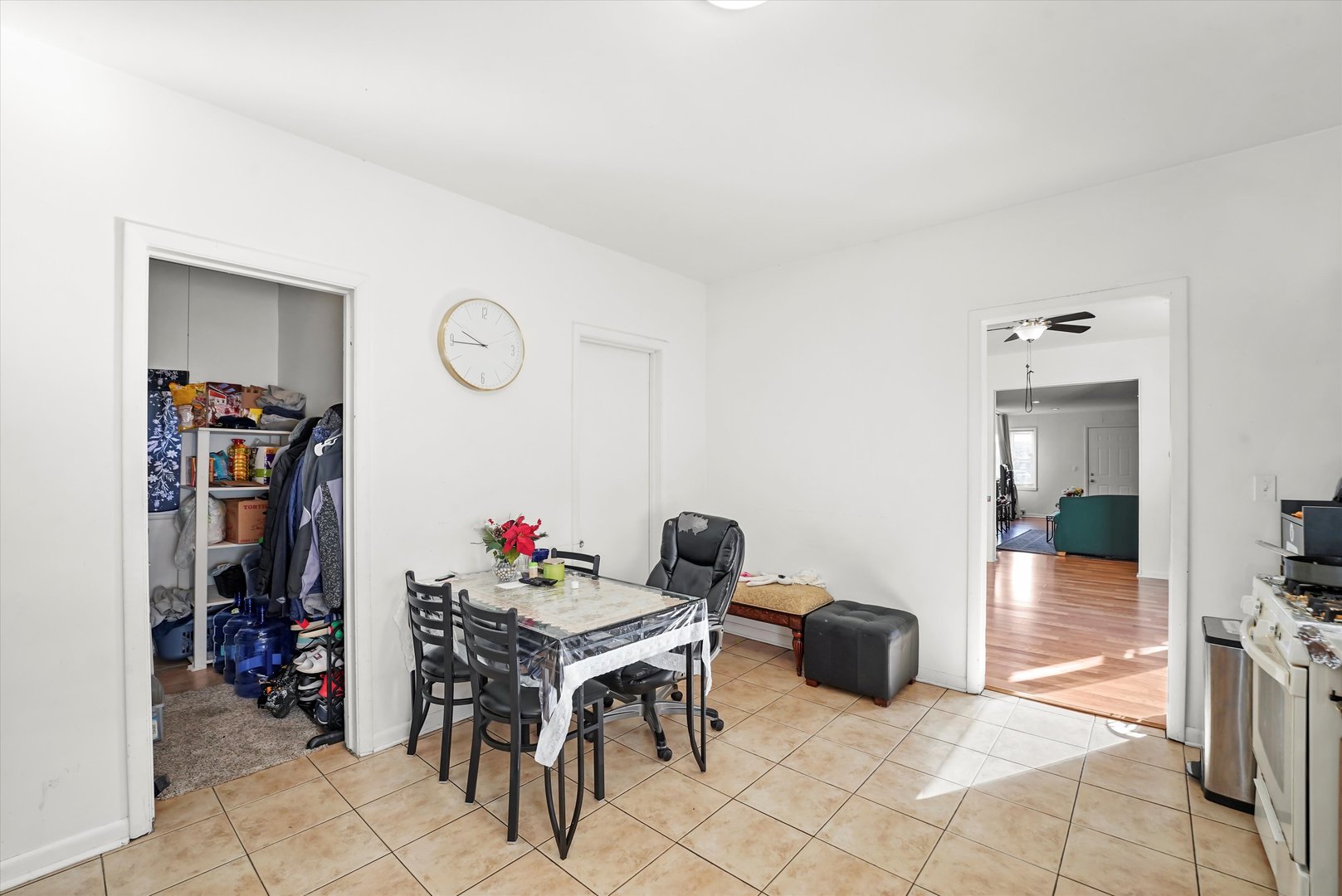 538 Green Bay Road Highwood, IL 60040 - Photo 11 of 46