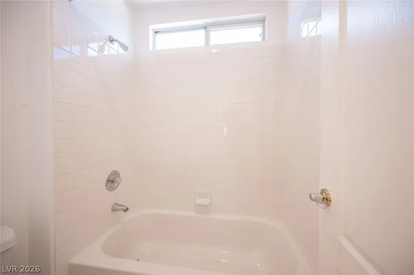 $3,000 | 8747 Vista Cantera Court, Las Vegas, NV 89147