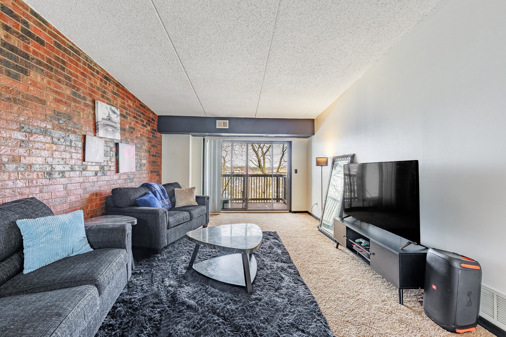 1504 Woodbridge Road, Unit 3F Joliet, IL 60436 - Photo 2 of 27