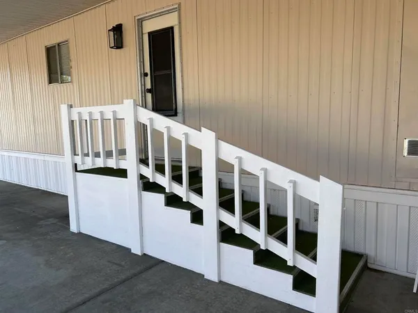 $335,000 | 1506 Oak Drive, Unit 22, Vista, CA 92084