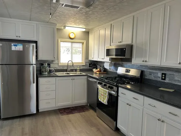 $335,000 | 1506 Oak Drive, Unit 22, Vista, CA 92084