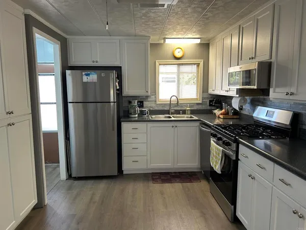 $335,000 | 1506 Oak Drive, Unit 22, Vista, CA 92084