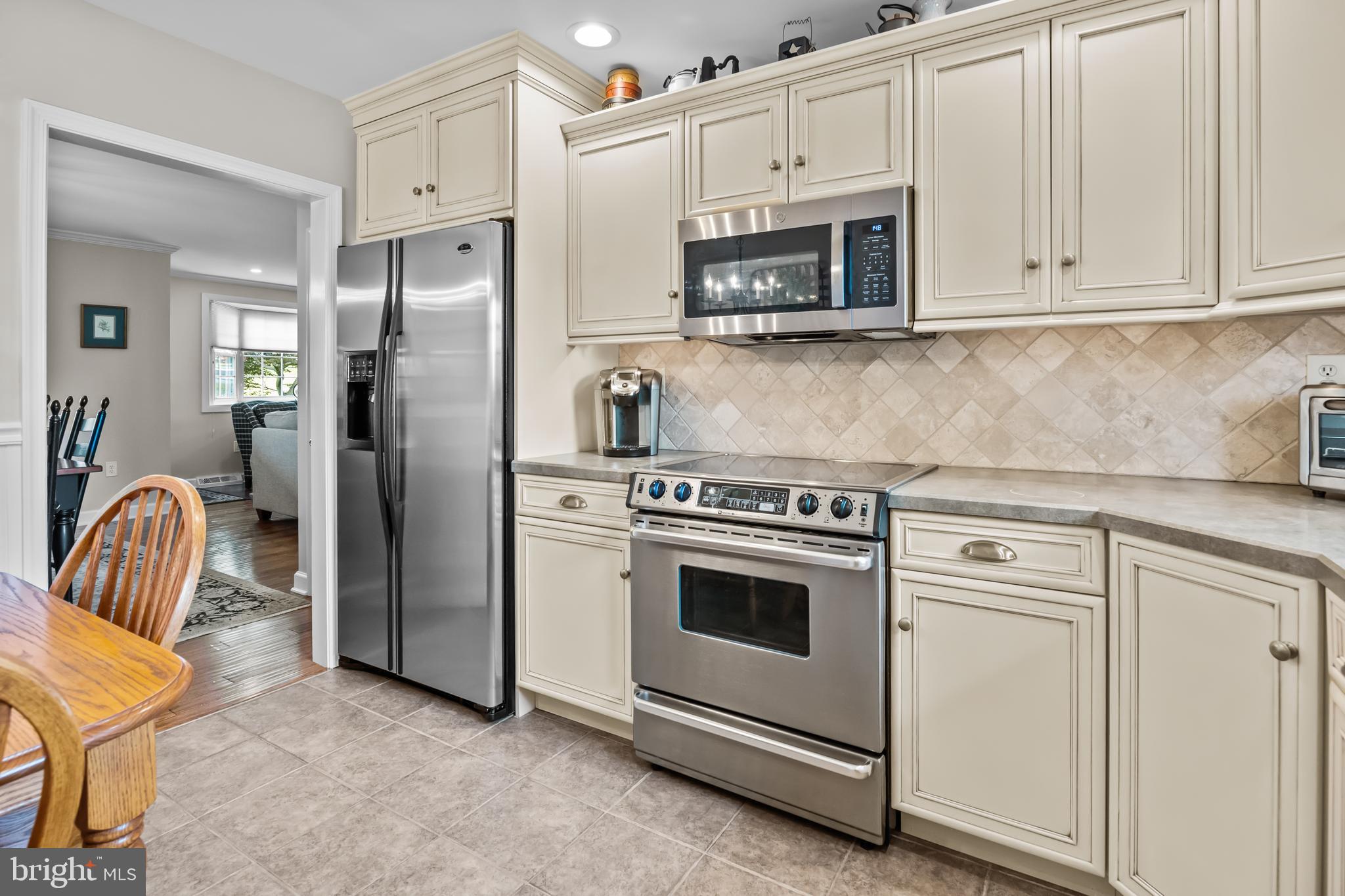 772 Meadow Drive Warminster, PA 18974 - Photo 10 of 39