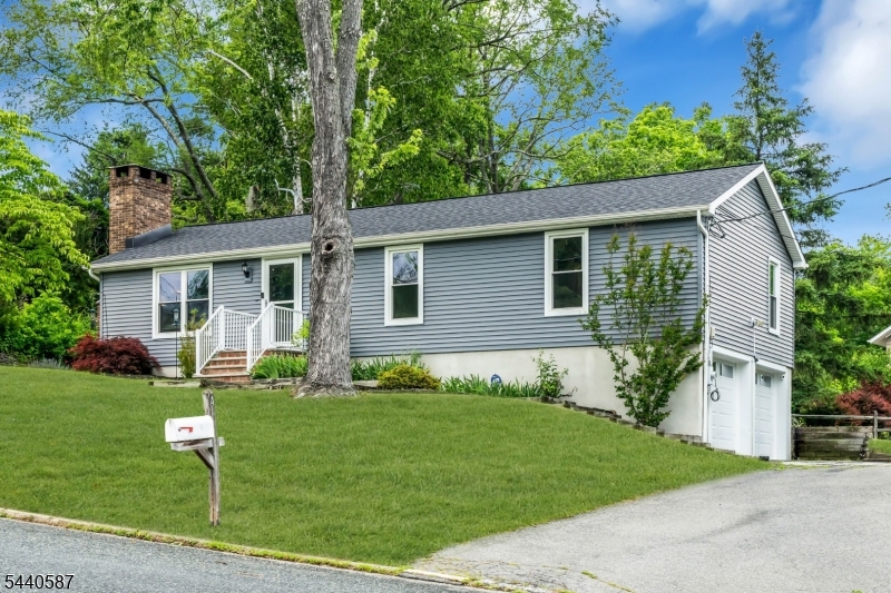 4 Beavers Street High Bridge, NJ 08829 - Photo 2 of 31