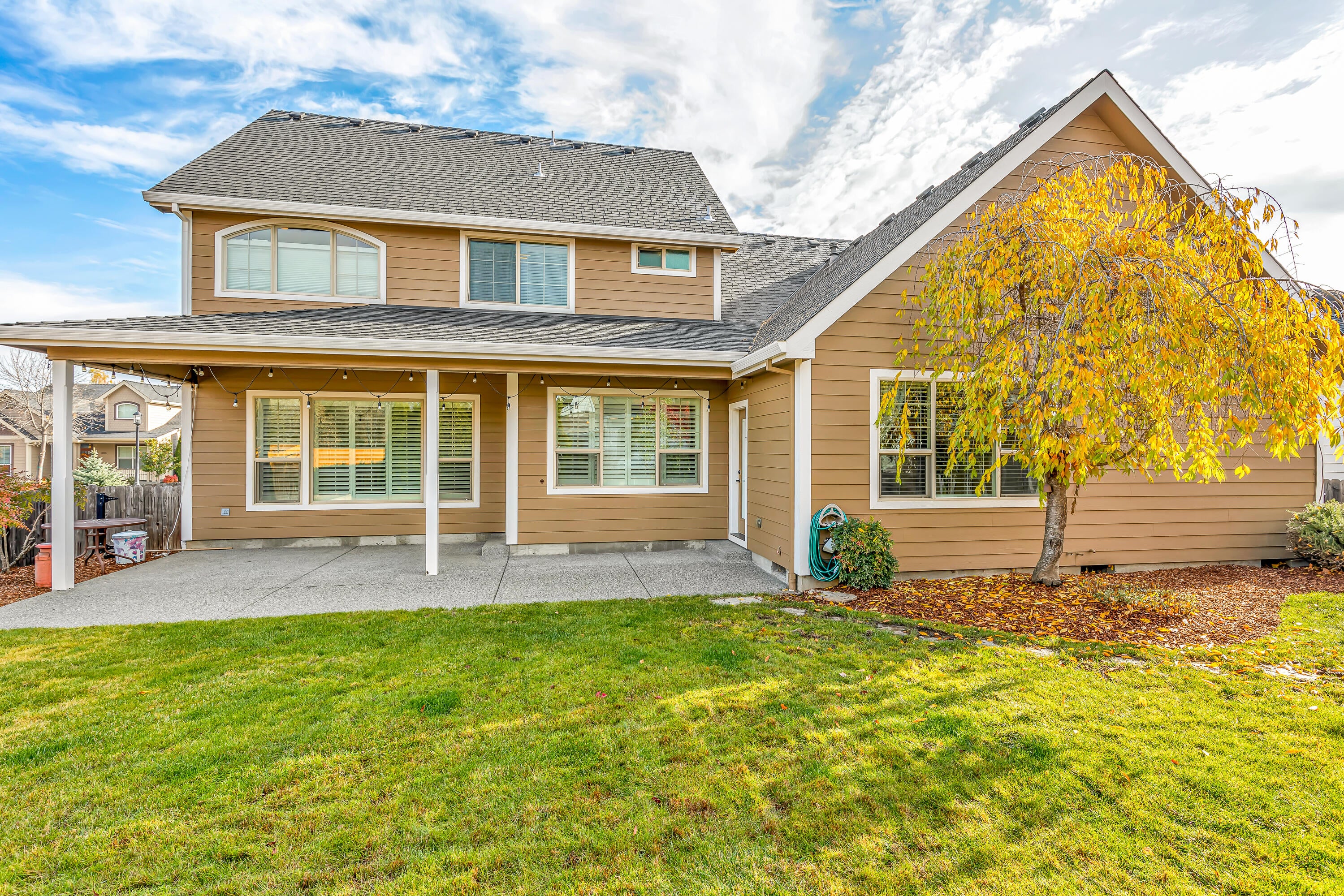 817 Buck Point Street Central Point, OR 97502 - Photo 45 of 47 9R9A9974