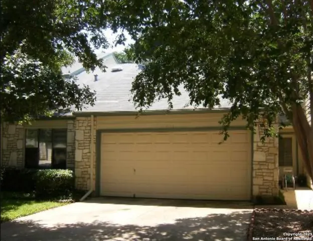 $850 | 8411 Echo Creek Lane, San Antonio, TX 78240