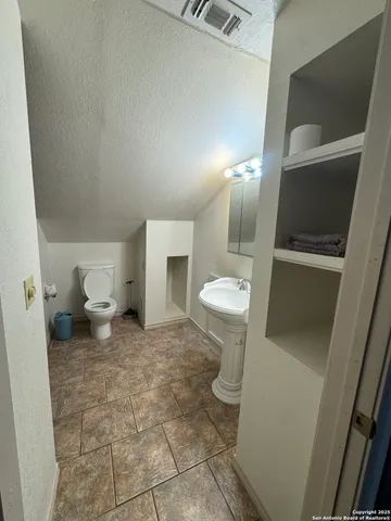 $850 | 8411 Echo Creek Lane, San Antonio, TX 78240