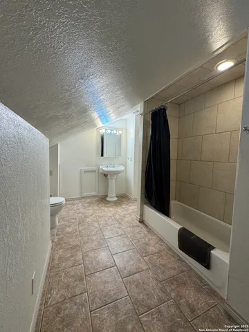 $850 | 8411 Echo Creek Lane, San Antonio, TX 78240