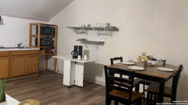 $850 | 8411 Echo Creek Lane, San Antonio, TX 78240