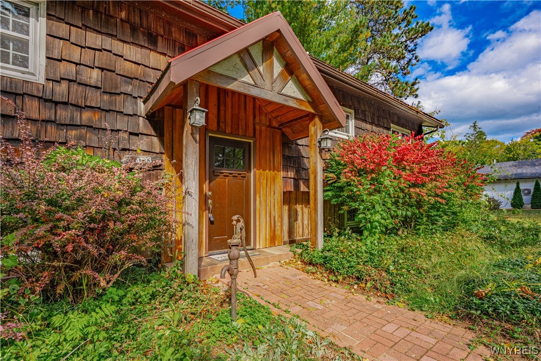 4793 East Lake Road Wilson, NY 14028 - Photo 3 of 48