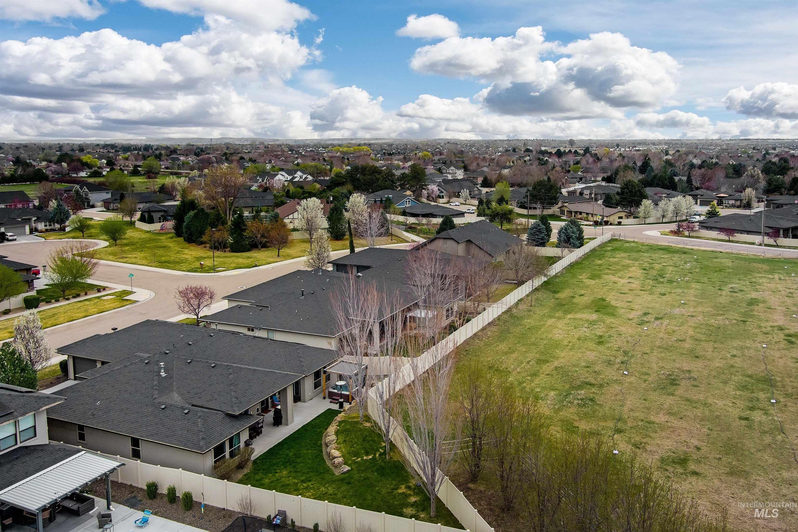 3339 South Caleb Way Meridian, ID 83642 - Photo 36 of 46