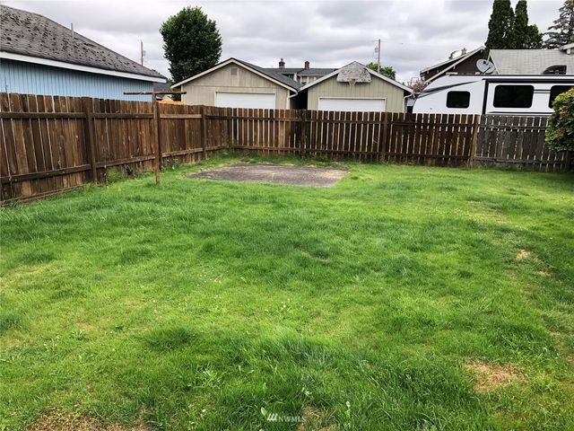 $395,000 | 618 7th Street Southwest, Puyallup, WA 98371