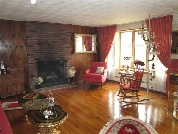 14 Forenza Road Peabody, MA 01960 - Photo 3 of 16 Gallery Image 3
