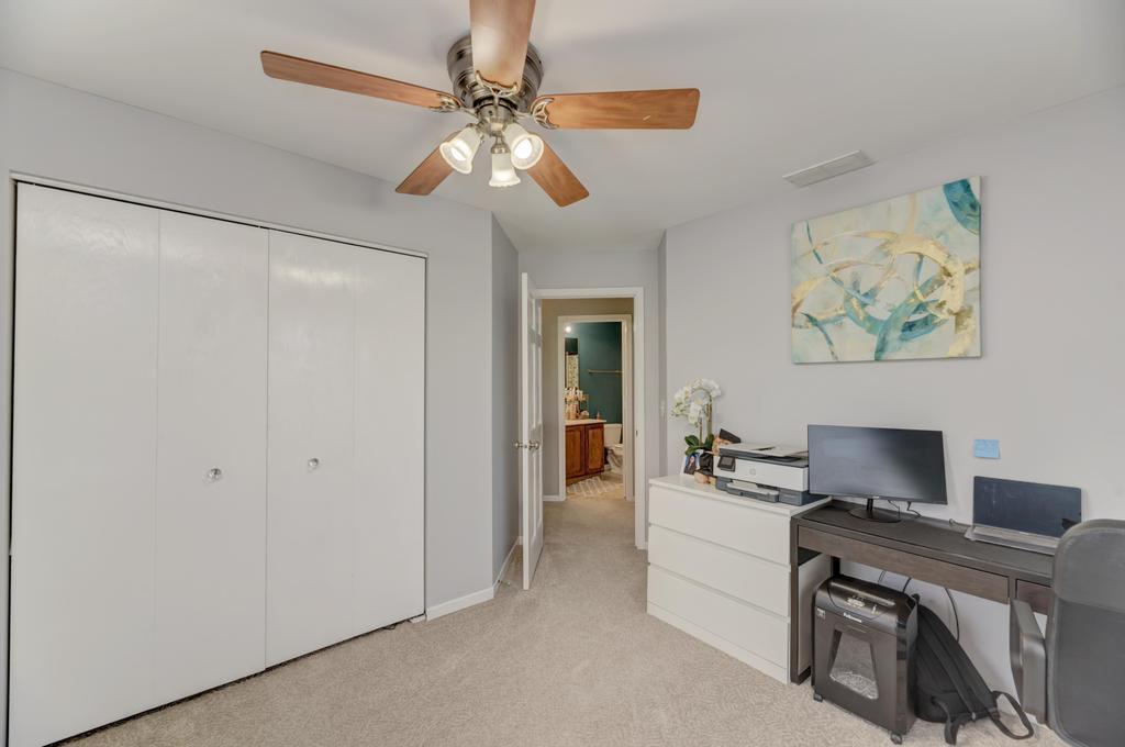 567 Declaration Lane Aurora, IL 60502 - Photo 22 of 25