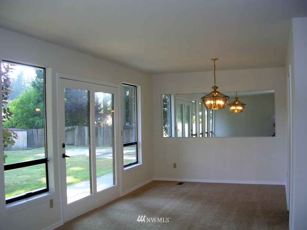 15803 Southeast 143rd Street Renton, WA 98059 - Photo 10 of 13 Gallery Image 10