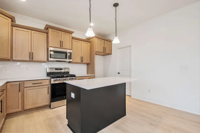 $449,900 | 7191 Gibson Farms Drive, Middleville, MI 49333