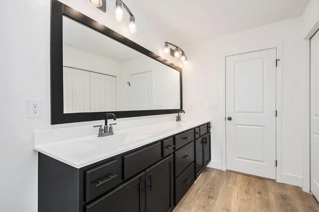 $449,900 | 7191 Gibson Farms Drive, Middleville, MI 49333