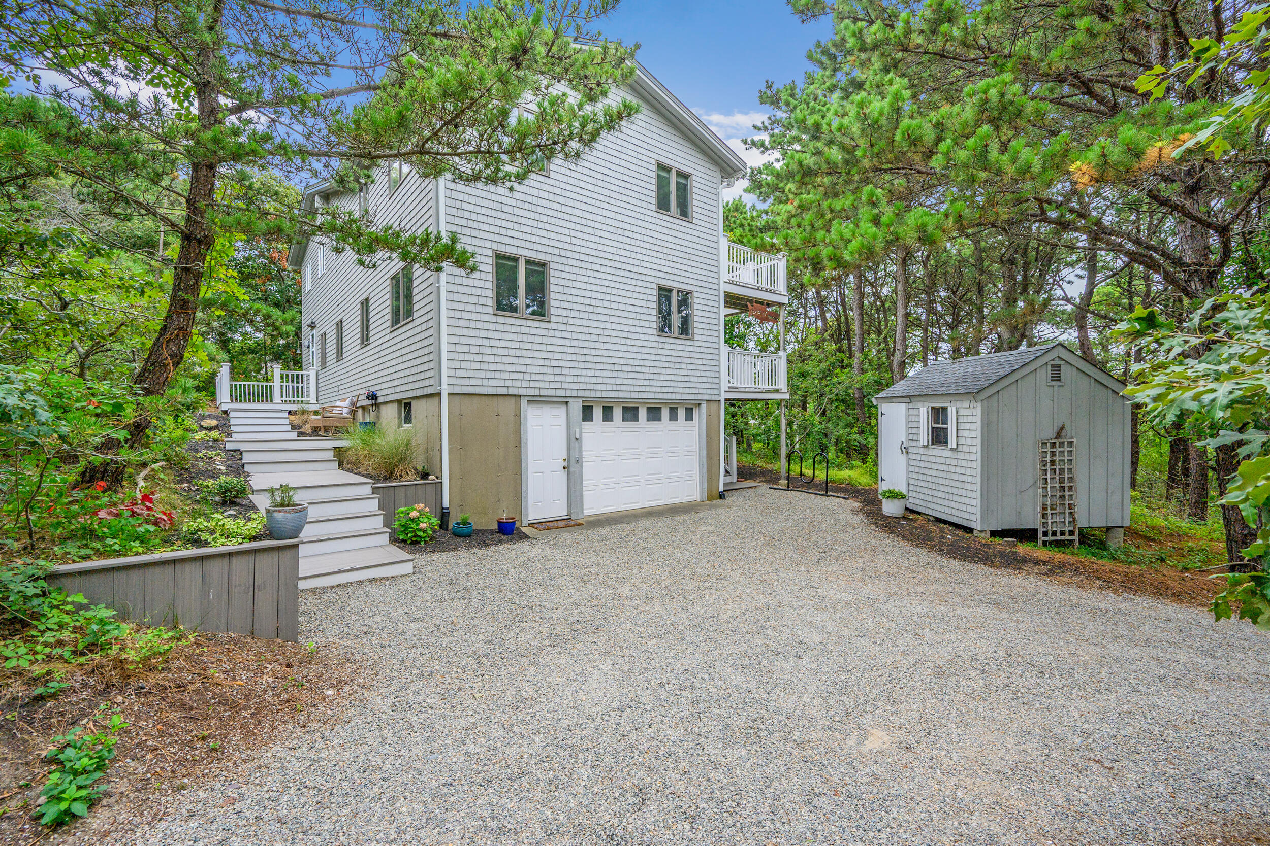 80 4th Street Wellfleet, MA 02667 - Photo 39 of 59 Driveway