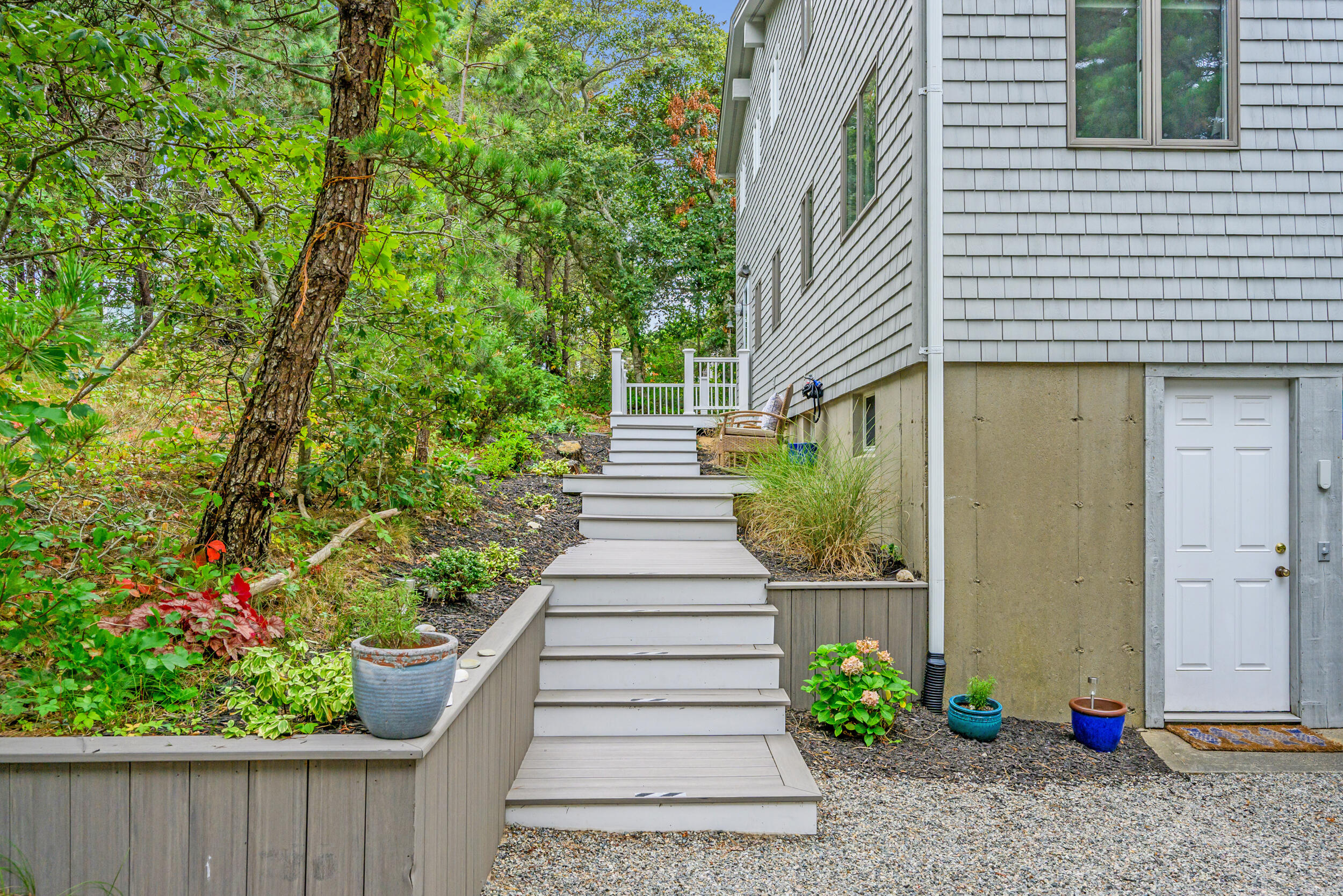 80 4th Street Wellfleet, MA 02667 - Photo 8 of 59 Steps