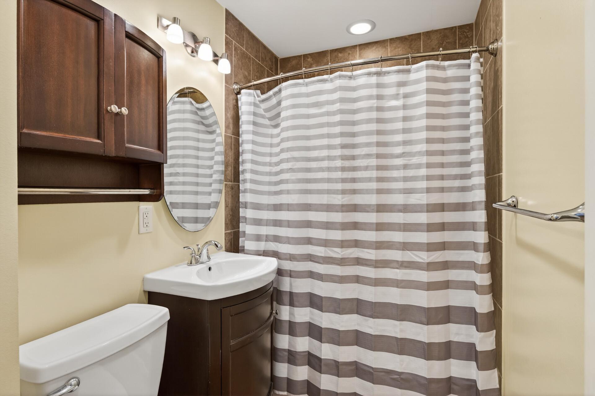 4630 7th Street Northeast Columbia Heights, MN 55421 - Photo 16 of 31