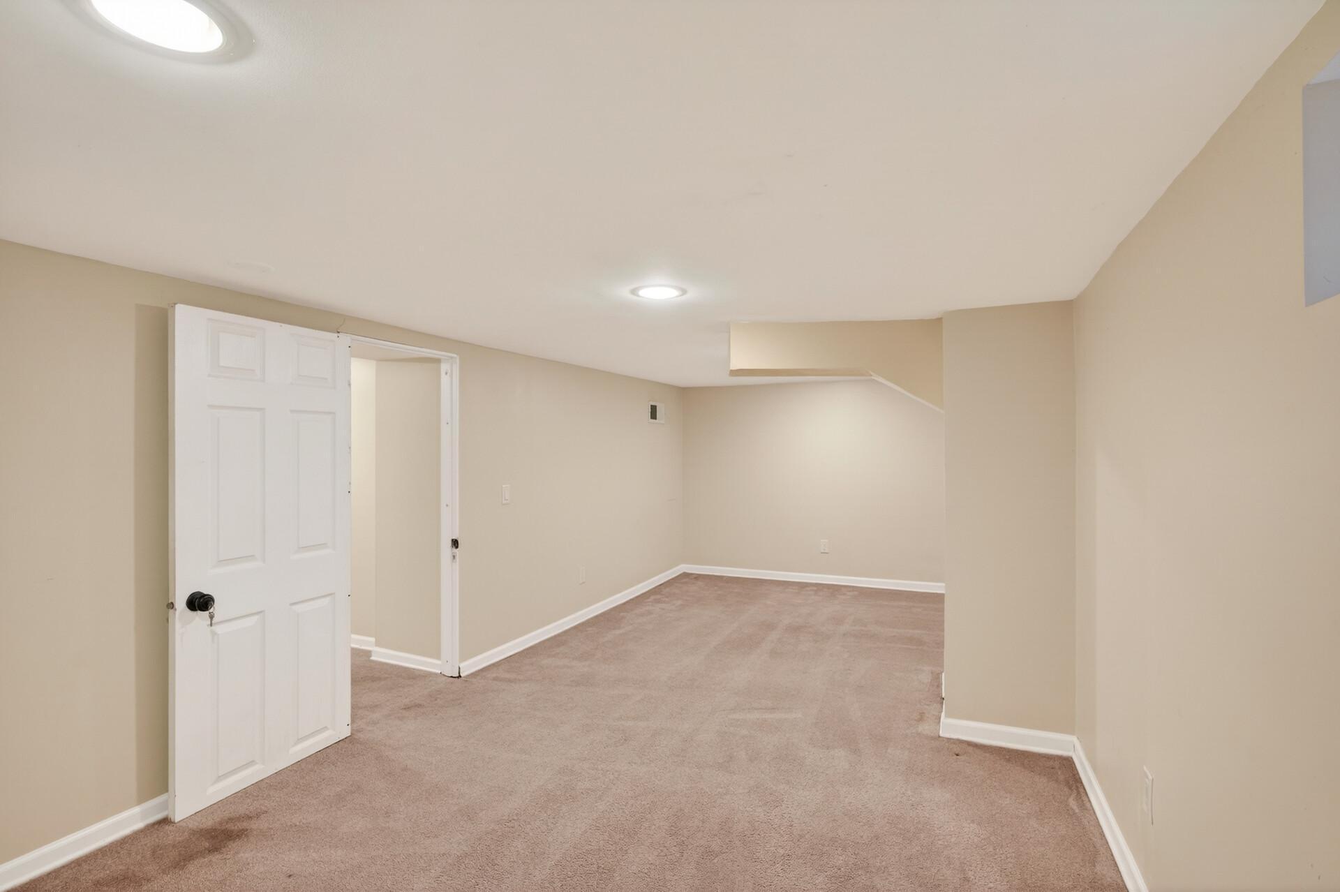 4630 7th Street Northeast Columbia Heights, MN 55421 - Photo 22 of 31