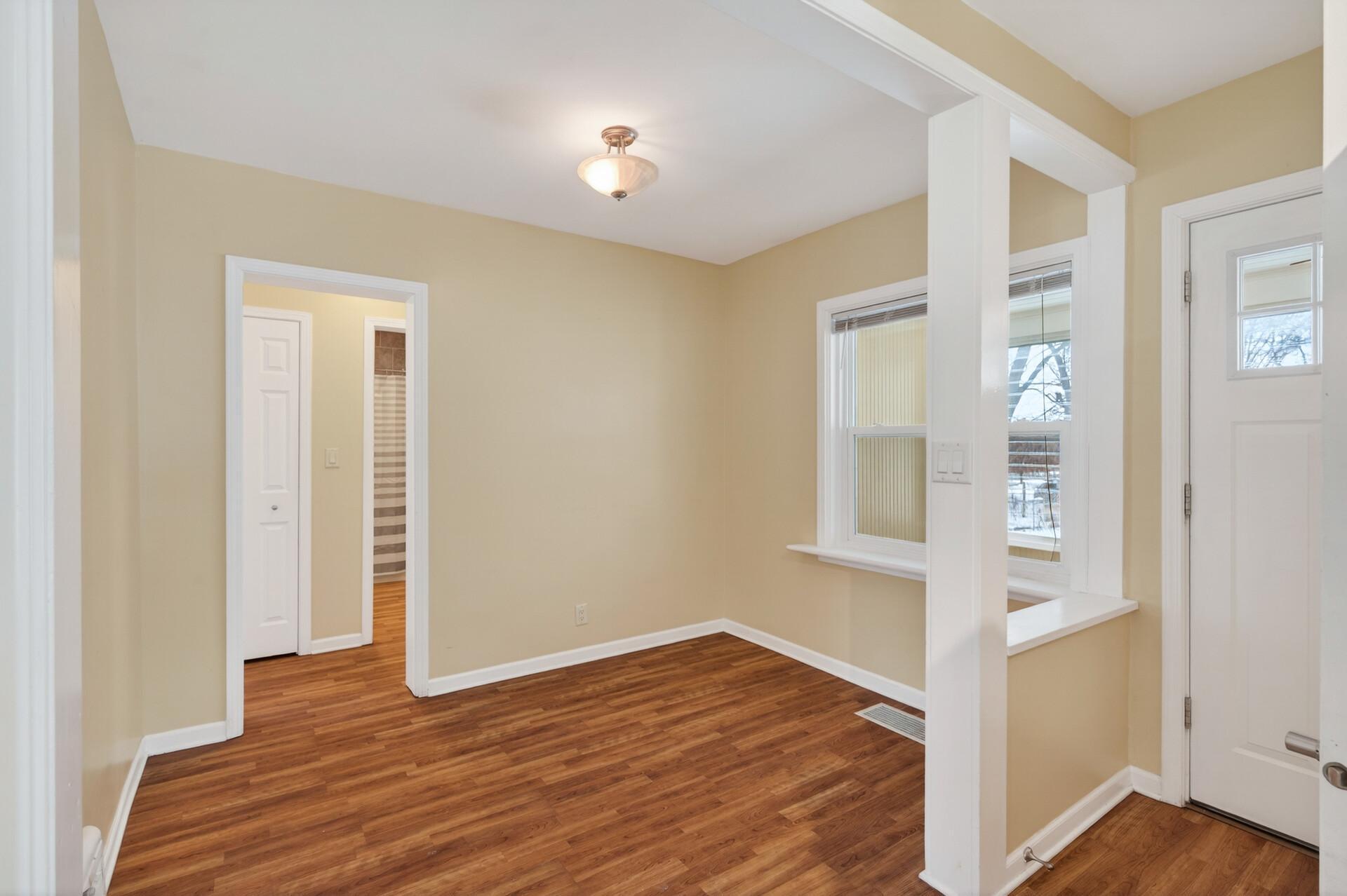 4630 7th Street Northeast Columbia Heights, MN 55421 - Photo 7 of 31