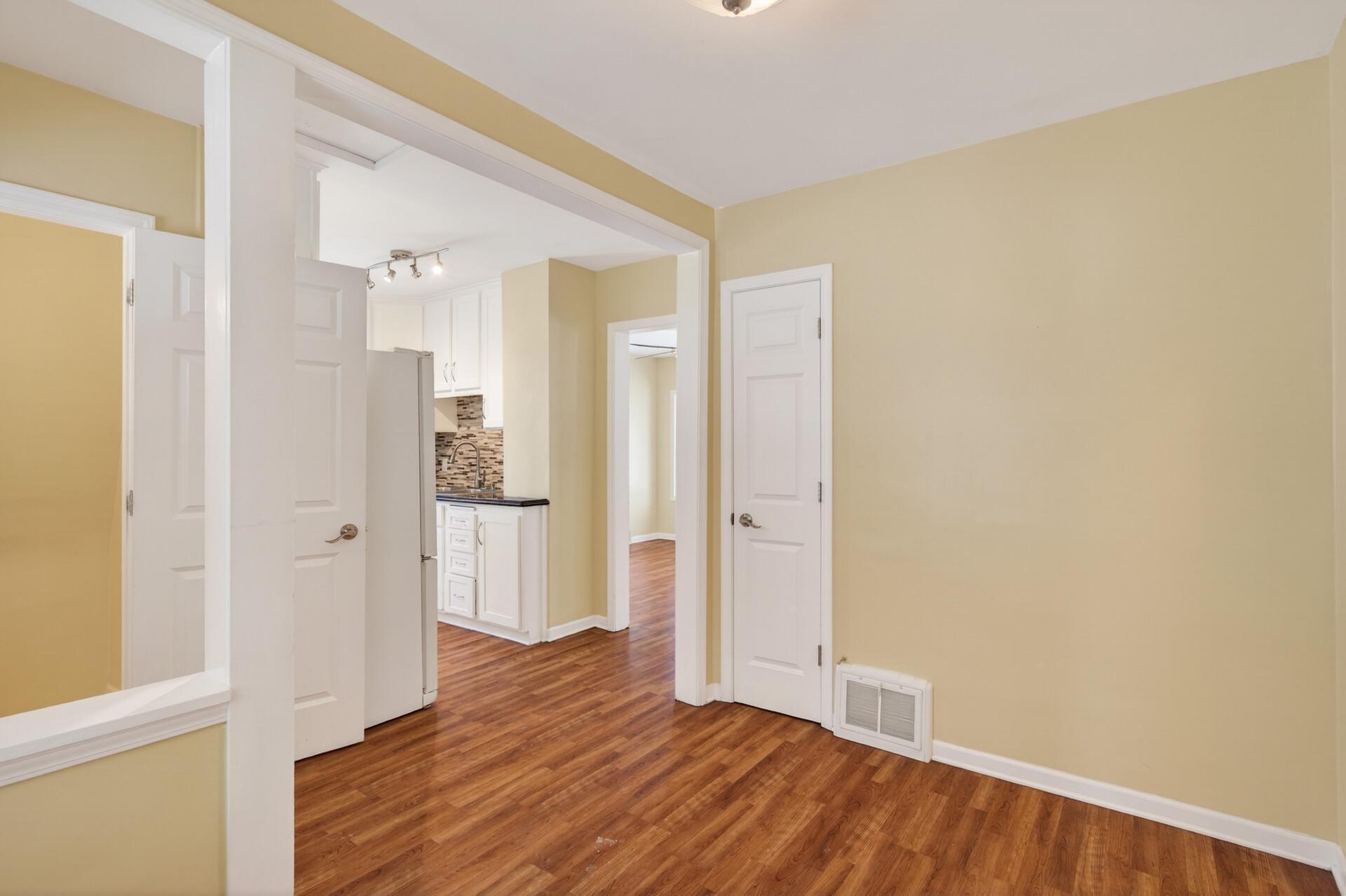 4630 7th Street Northeast Columbia Heights, MN 55421 - Photo 9 of 31