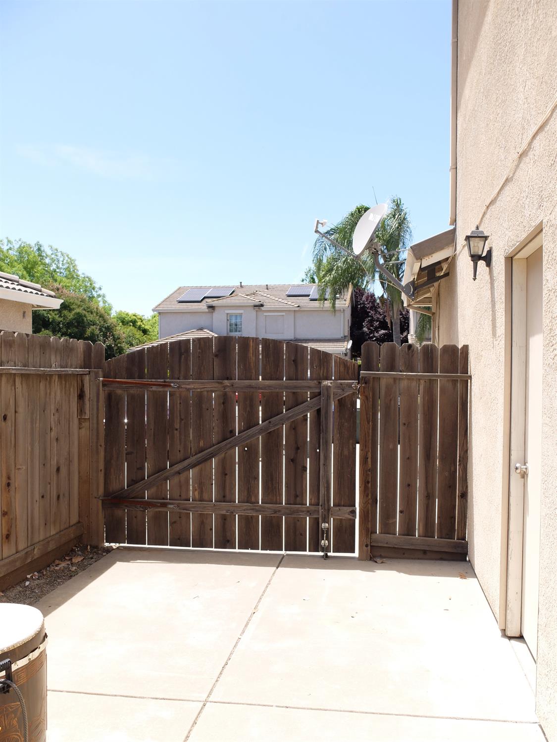 3304 Cardinal Flower Avenue Modesto, CA 95355 - Photo 3 of 48