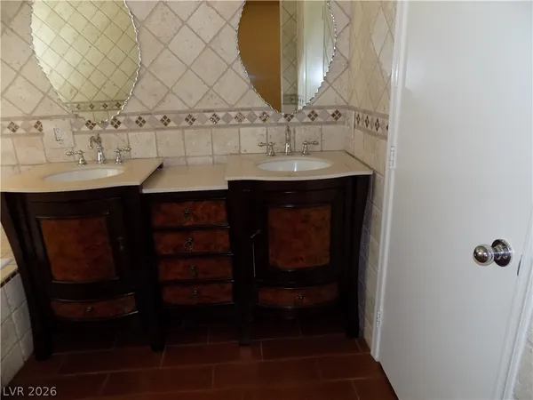$2,199 | 300 Magnolia Arbor Street, Las Vegas, NV 89144