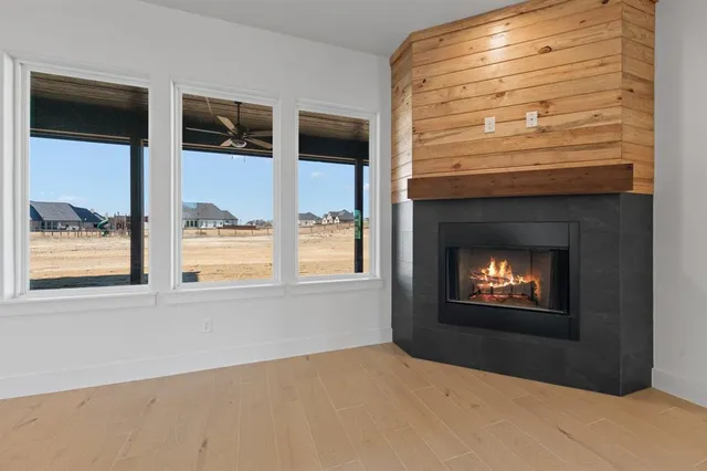 $547,500 | 417 Collum View, Azle, TX 76020