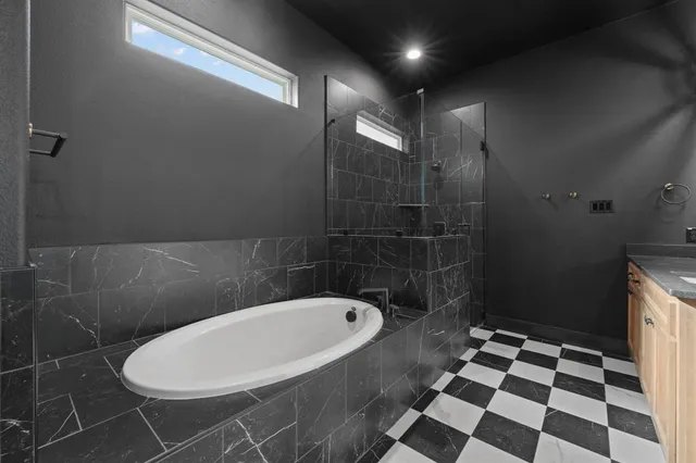 $547,500 | 417 Collum View, Azle, TX 76020