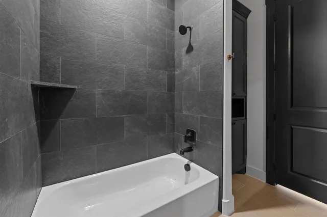 $547,500 | 417 Collum View, Azle, TX 76020