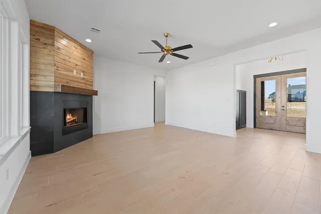 $547,500 | 417 Collum View, Azle, TX 76020