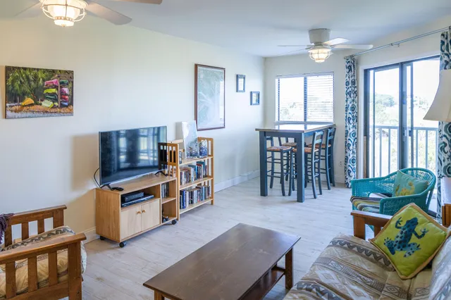 $470,000 | 3701 Docksite Road, Unit 105, Edisto Island, SC 29438